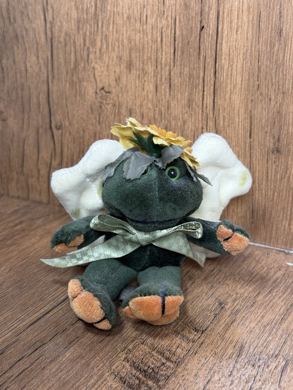 Boyd's Bears Lilly R. Ribbit 4" Plush Angel Frog Ornament